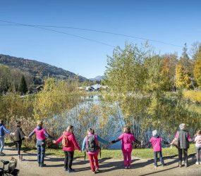 Marche Rose oragnisée par Art de Vivre association at Départ Taninges & Samoëns, Lac Bleu, Morillon, Haute-Savoie, France on October 24 2021. Photo © David Casartelli