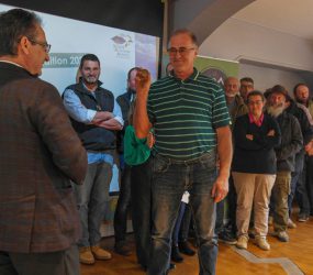 Remise des médailles agricoles par le sous-préfet