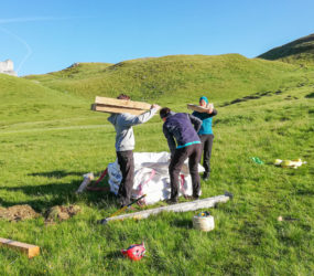 Déchargement du matériel