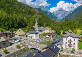 Centre-bourg de Sixt-Fer-à-Cheval - Crédit-photo : Thomas GARCIA